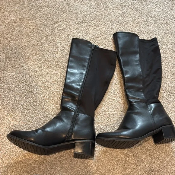 Kelly and Katie Black size 9 Knee High Boots - Picture 2 of 6